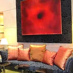 Hotel Nexus & 4*