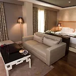 Nexus & 4* Valladolid