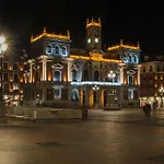 Nexus & Hotel 4*