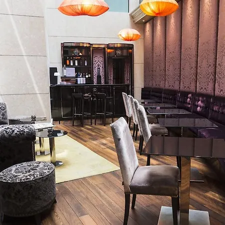 Nexus Suites&hotel