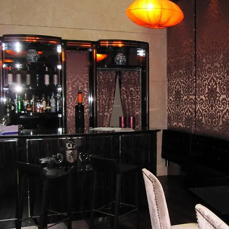 Hotel Nexus Suites&hotel