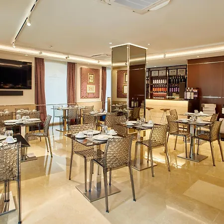 Nexus & Hotel 4*
