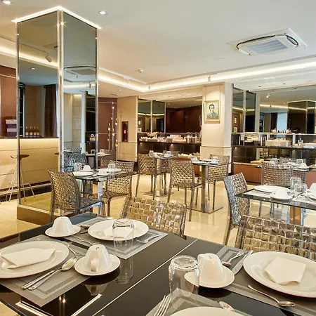 Hotel Nexus Suites&hotel