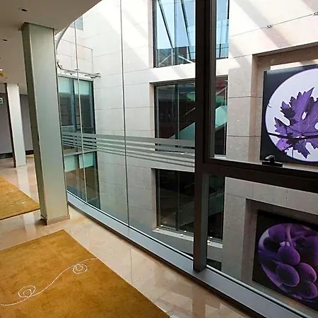 Nexus & Hotel Valladolid
