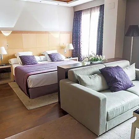 Nexus & Hotel Valladolid