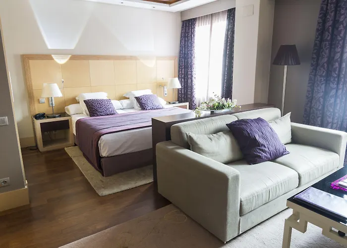 Nexus & Hotel Valladolid