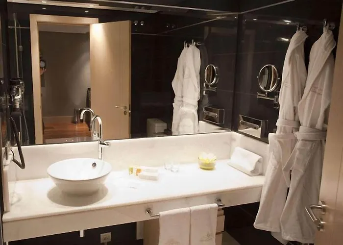 Nexus & Szálloda 4*